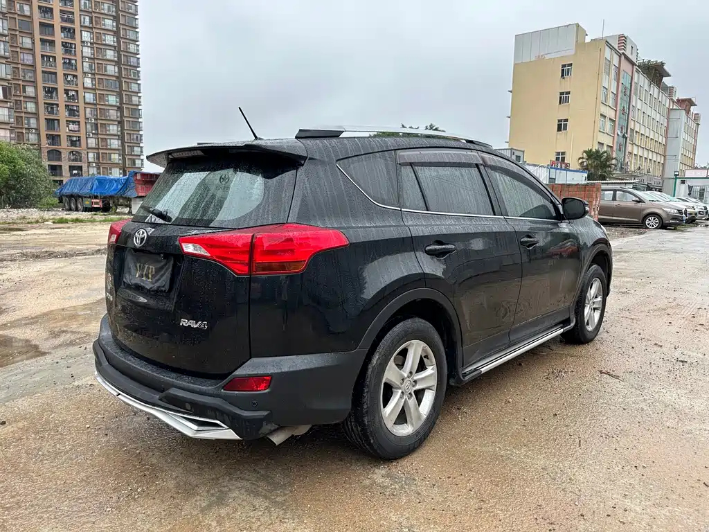TOYOTA RAV4 RONGFANG 2014