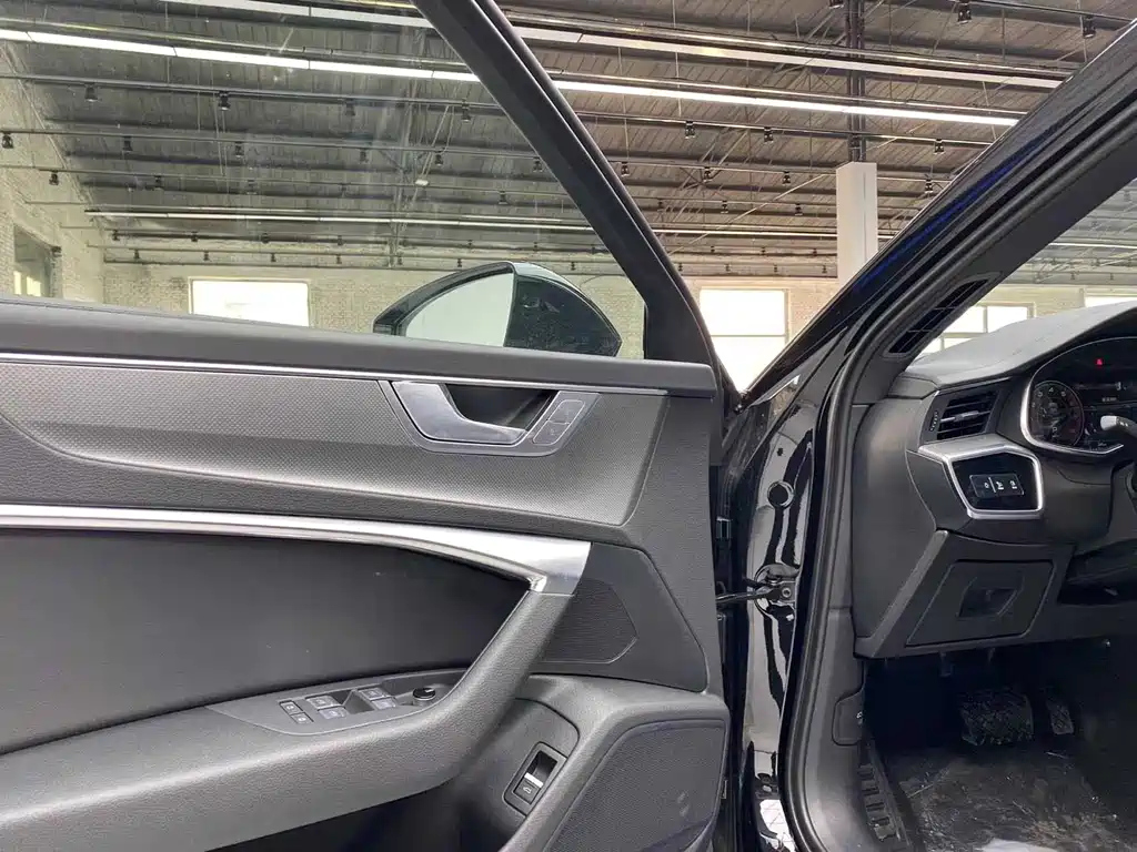 AUDI A6L 2024