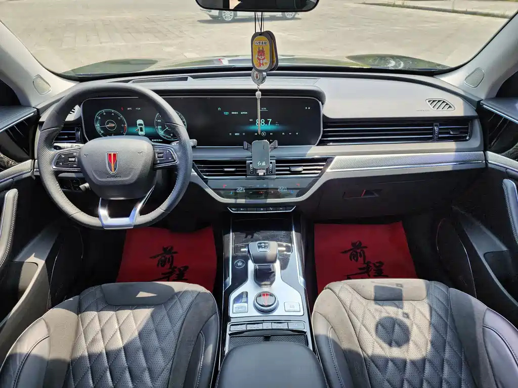 HONGQI HS5 2020