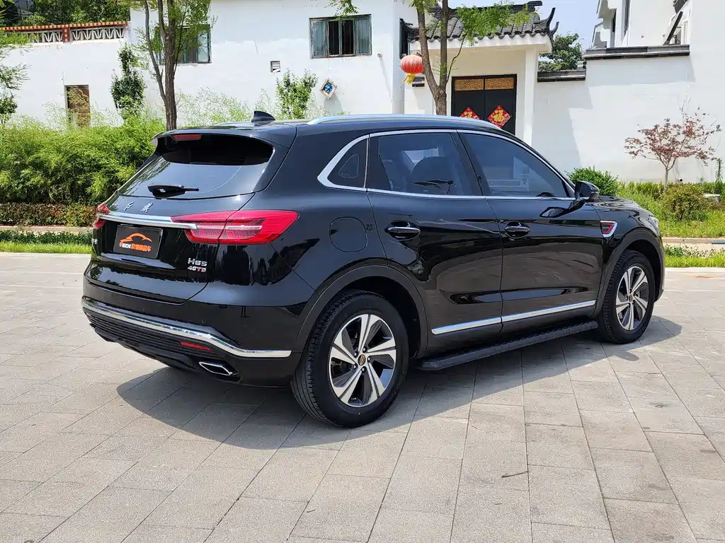 HONGQI HS5 2020