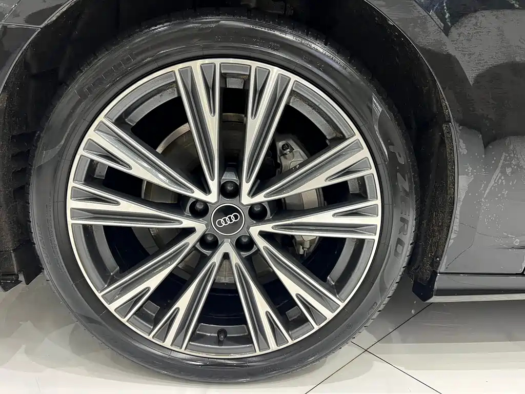 AUDI A6L 2022