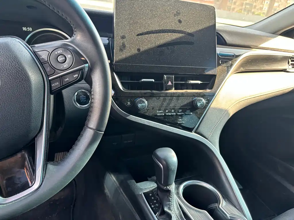 TOYOTA CAMRY 2022