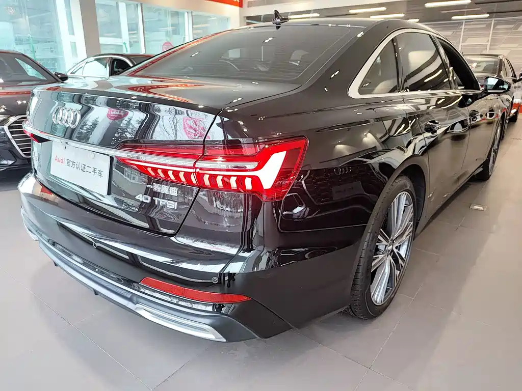 AUDI A6L 2021