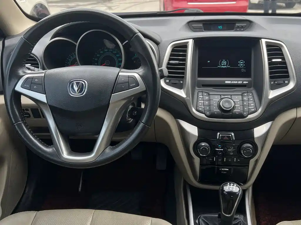 CHANGAN EADO 2012