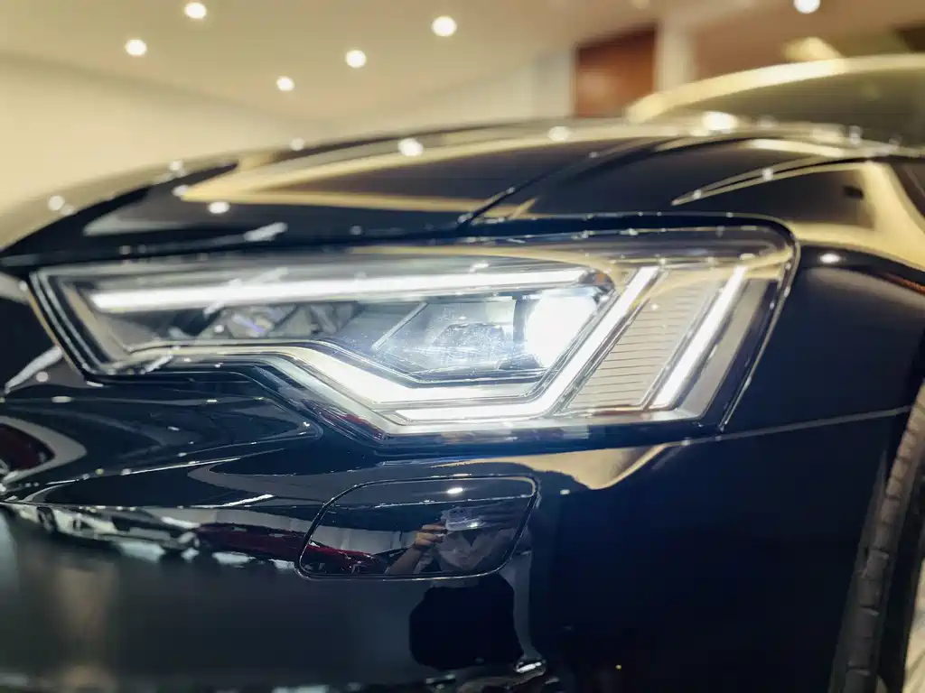 AUDI A6L 2024