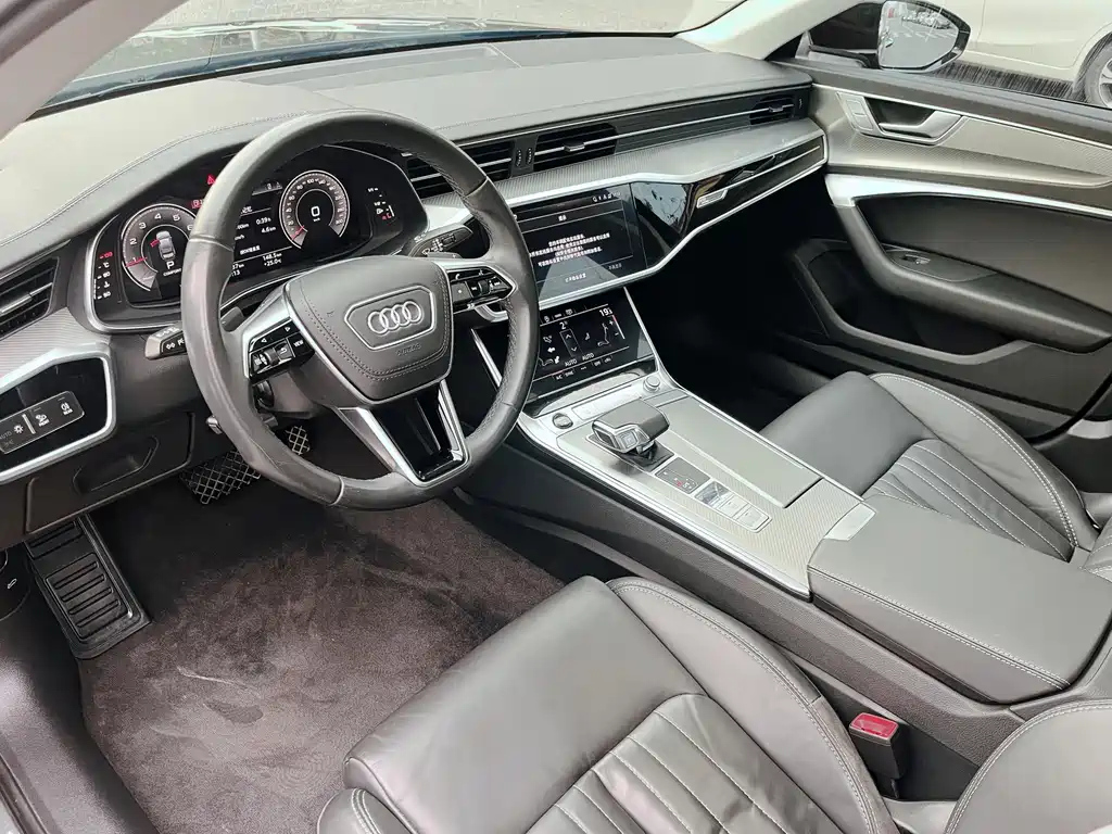 AUDI A6L 2023