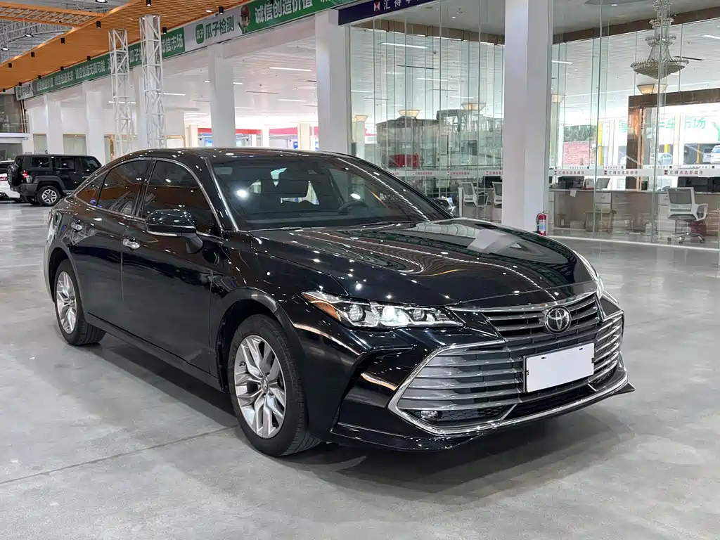 TOYOTA AVALON 2021