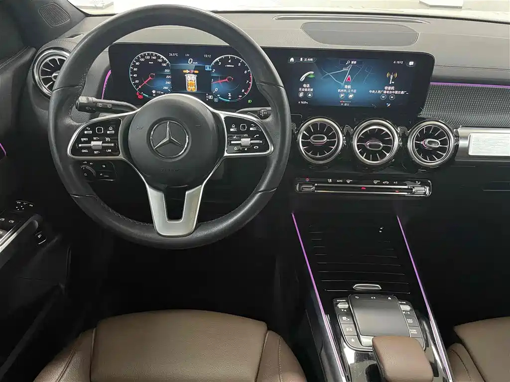 MERCEDES BENZ GLB 2021
