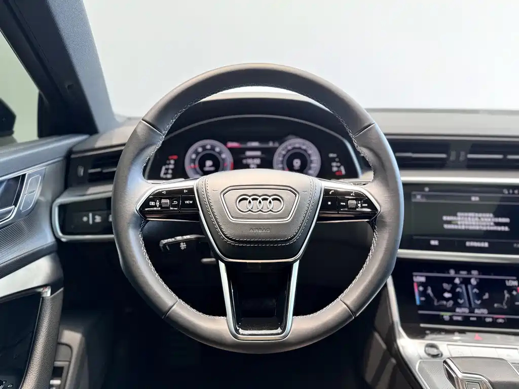 AUDI A6L 2024