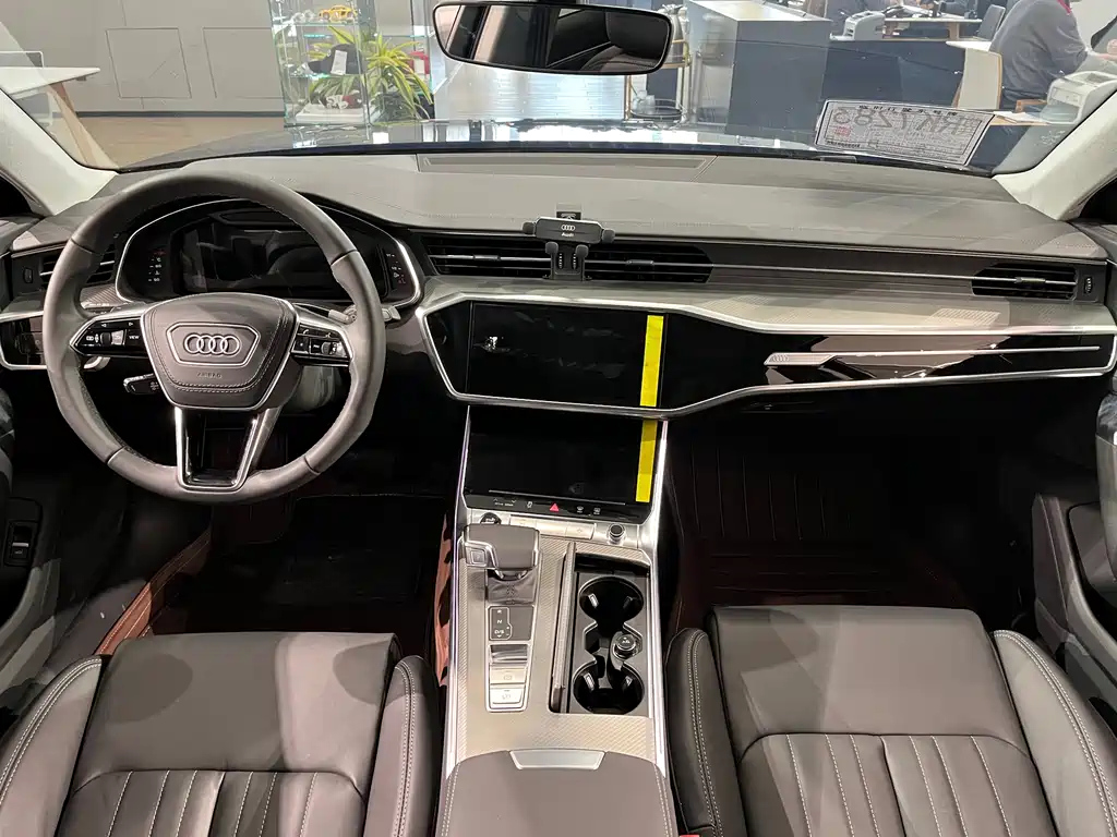 AUDI A6L 2023