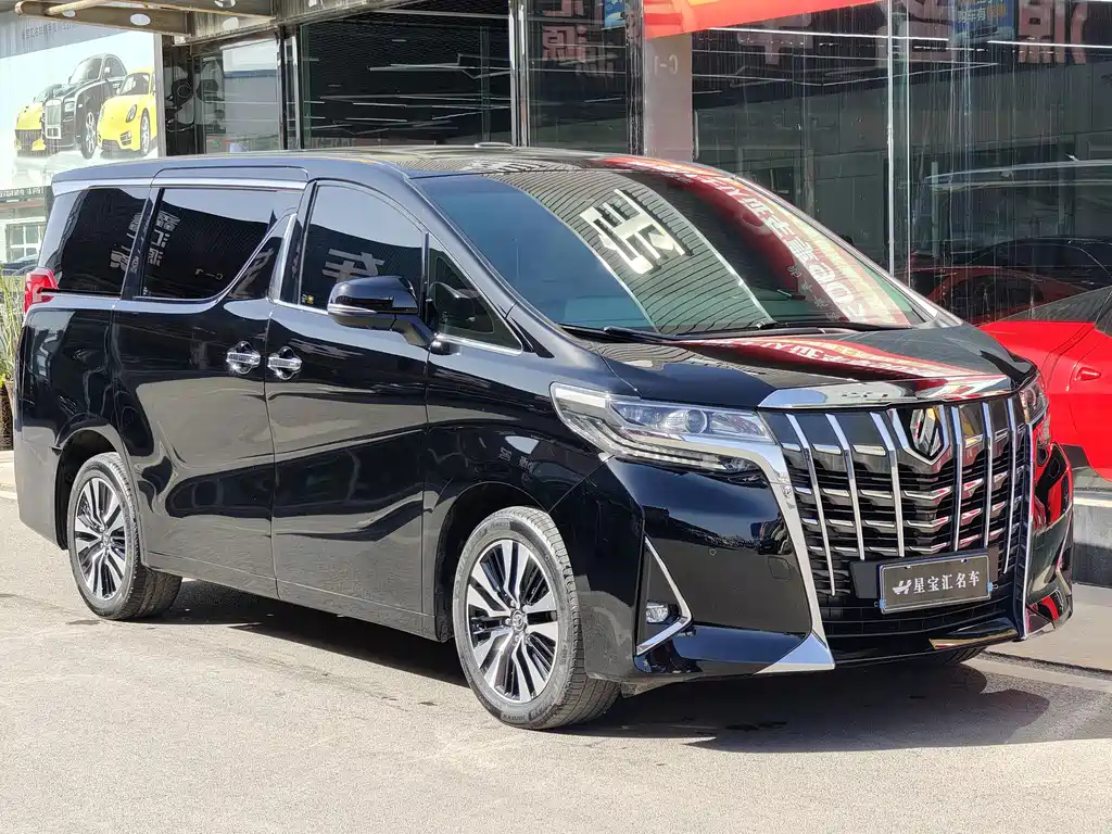 TOYOTA ALPHARD 2018