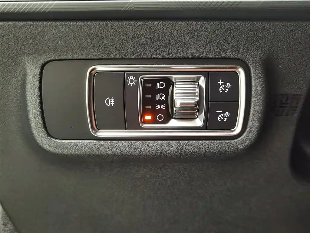 LINCOLN Z 2022
