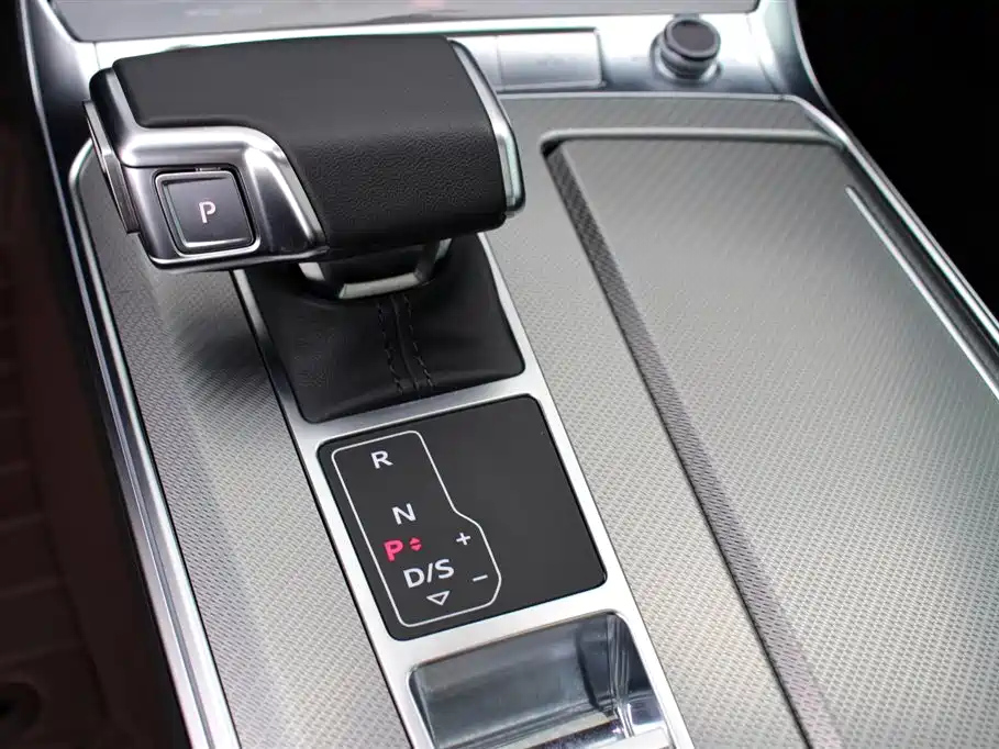 AUDI A6L 2023