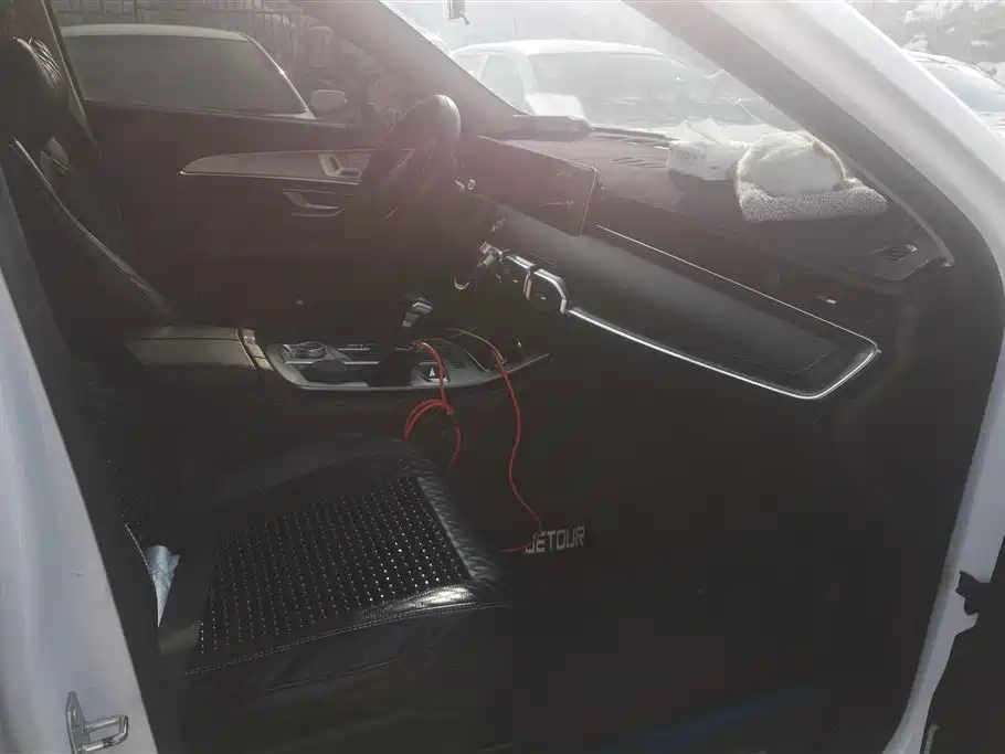 JETOUR X70 PLUS 2021