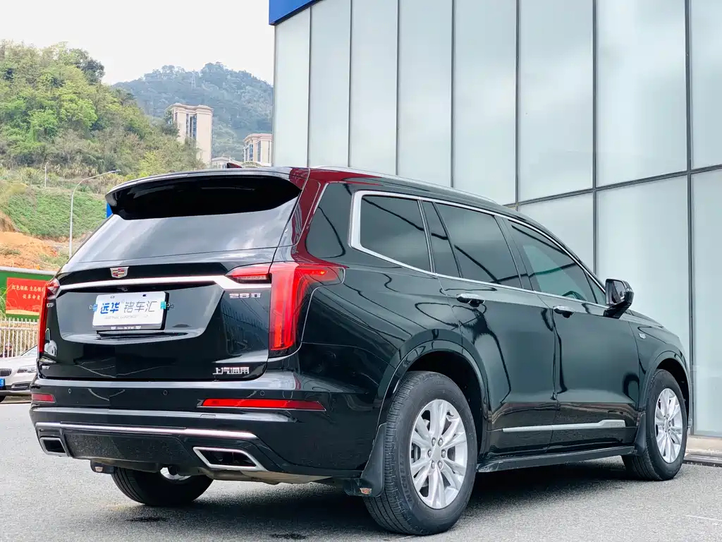 CADILLAC XT6 2020