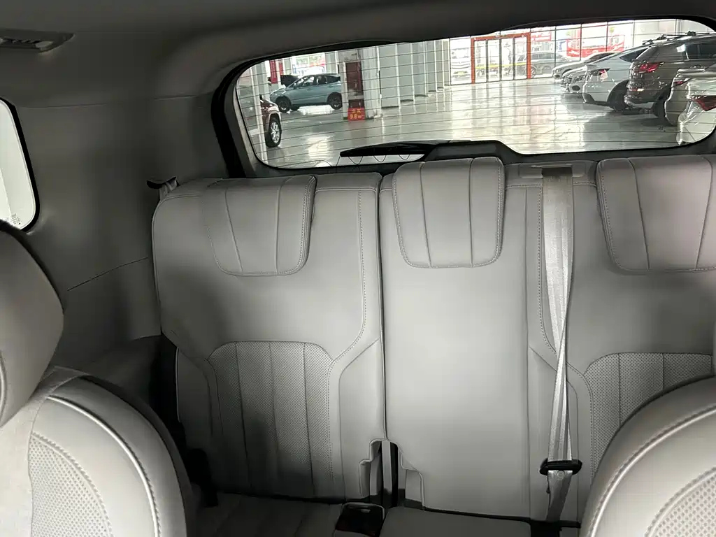 FORD EQUATOR 2023