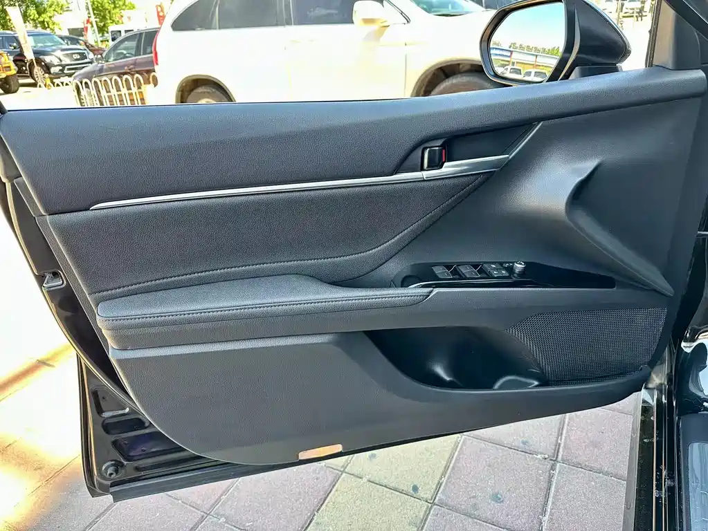 TOYOTA CAMRY 2022