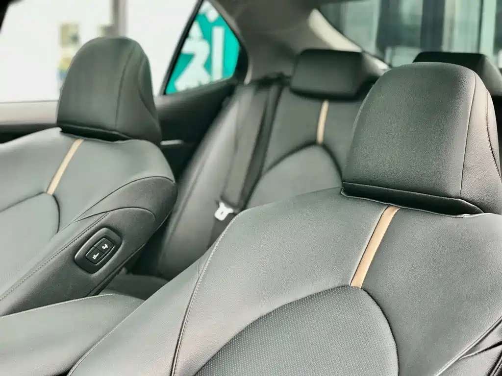 TOYOTA CAMRY 2022