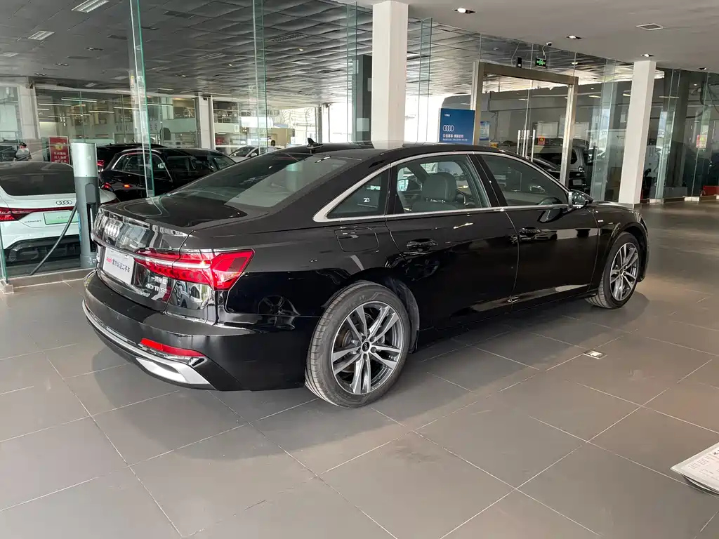 AUDI A6L 2023