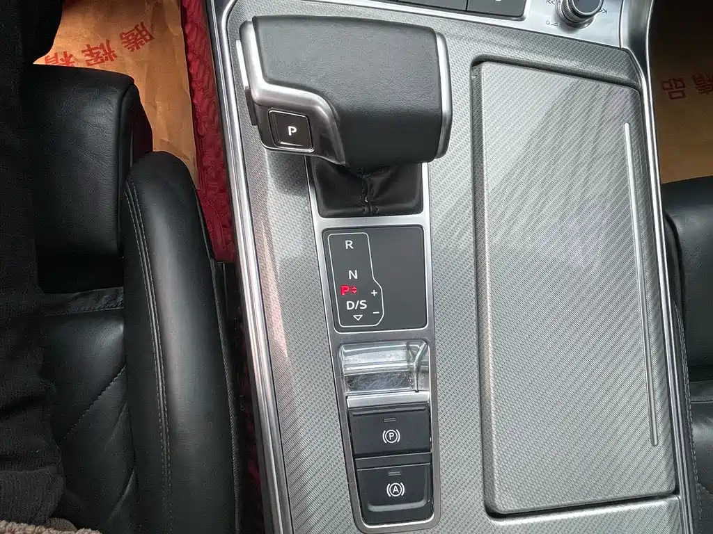 AUDI A7 2021