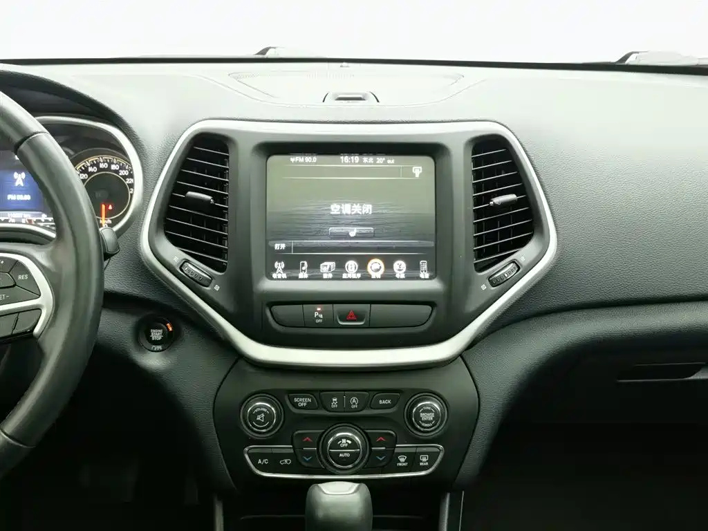 JEEP CHEROKEE 2019