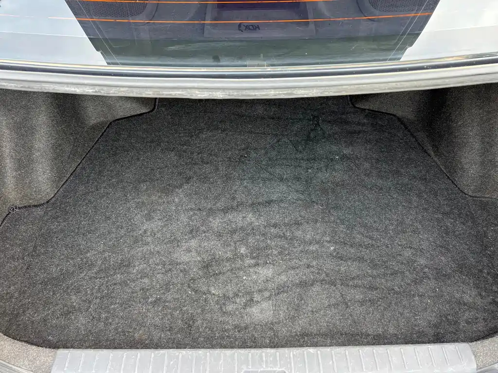 TOYOTA COROLLA 2011