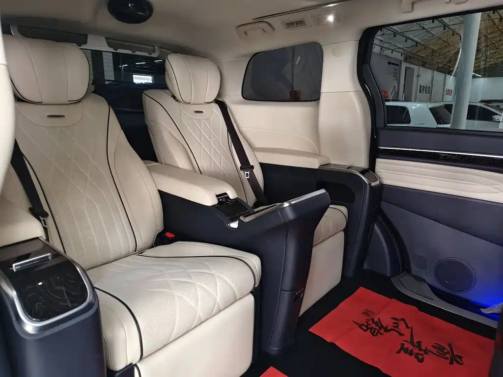 TRUMPCHI M8 2022