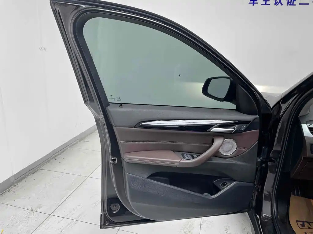 BMW X1 2022