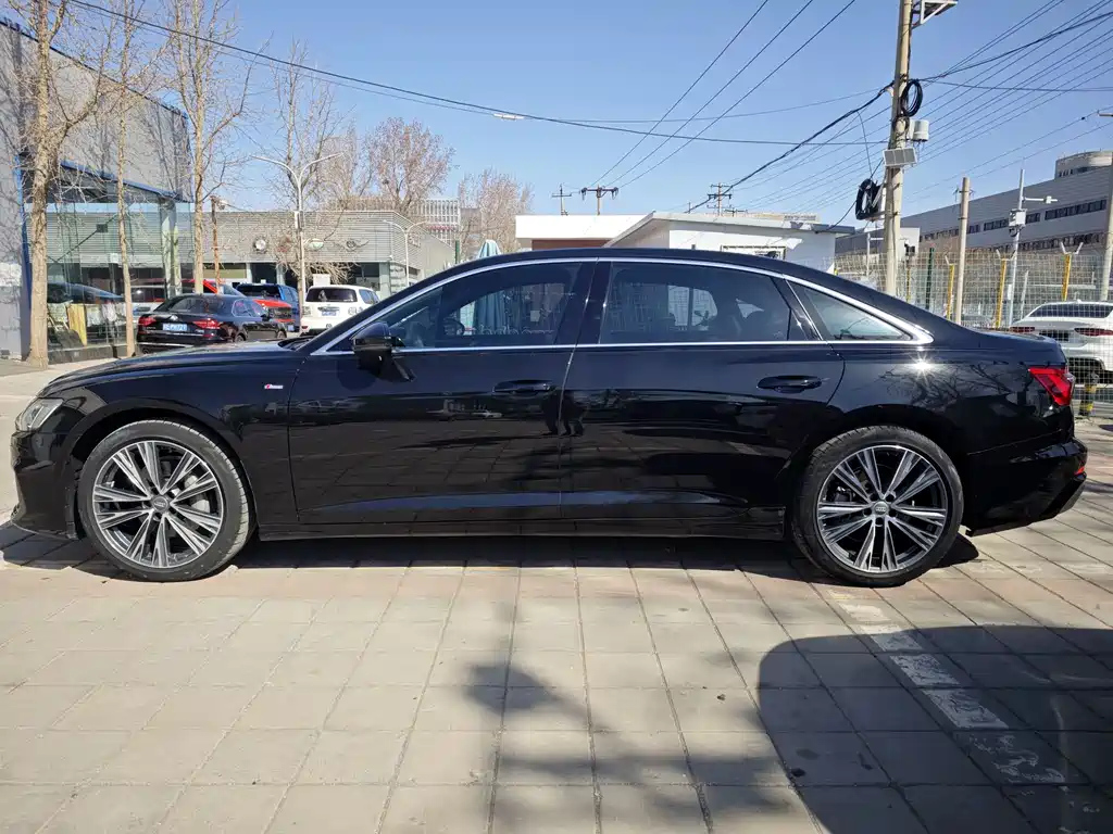 AUDI A6L 2021