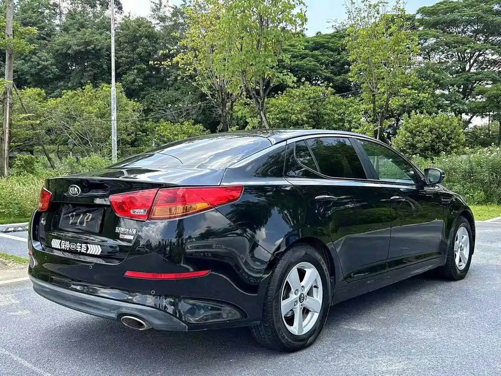 KIA K5 2017