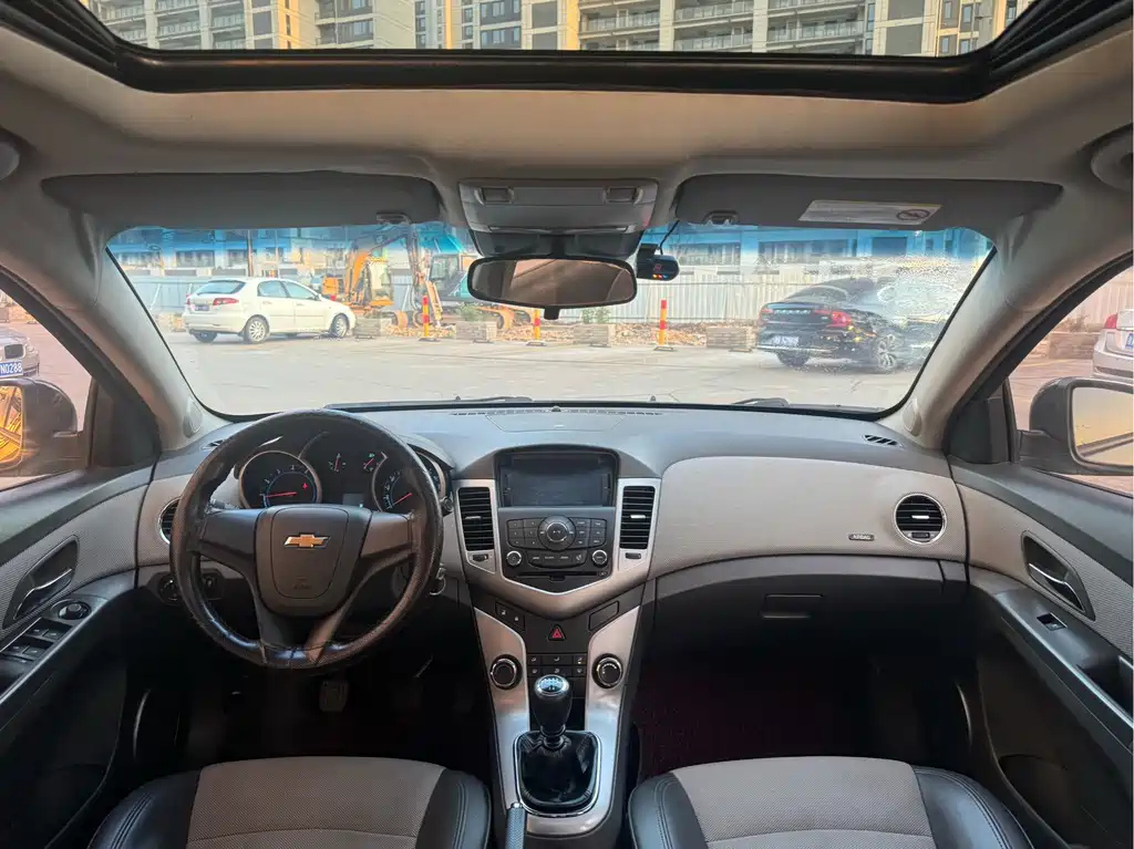 CHEVROLET CRUZE 2013