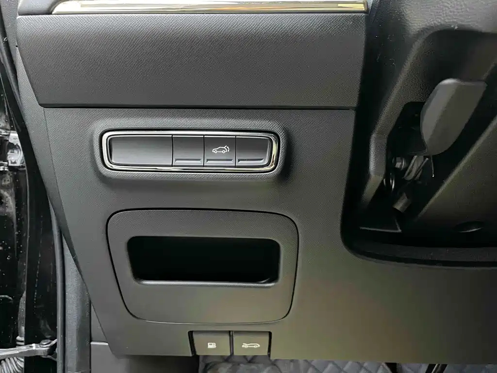 TRUMPCHI M8 2023