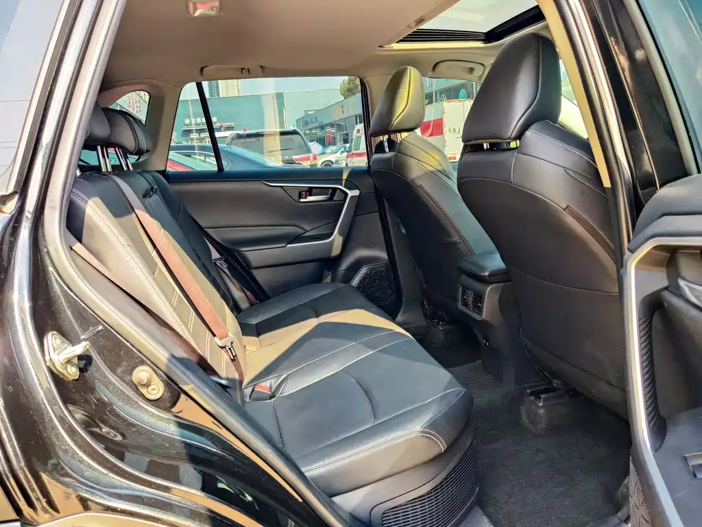 TOYOTA WILDLANDER 2021