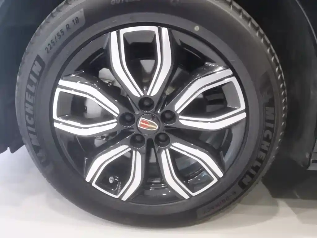 HONGQI HQ9 2023