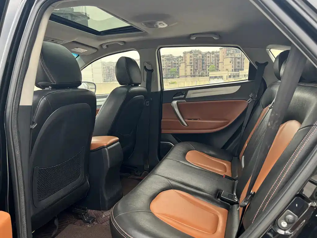 JAC REFINE S5 2014
