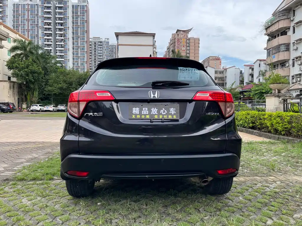 HONDA VEZEL 2017