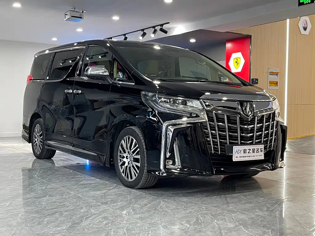 TOYOTA ALPHARD 2018