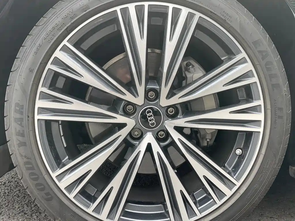 AUDI A6L 2023