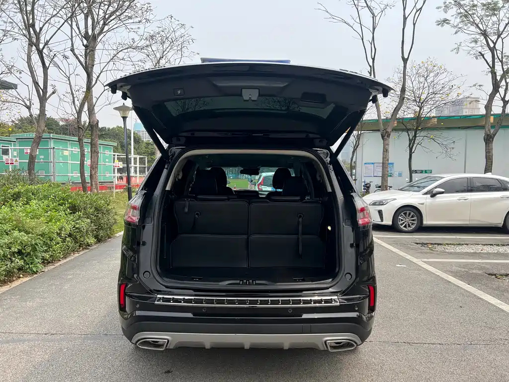 FORD EDGE 2021