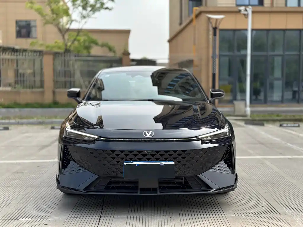 CHANGAN UNI-V 2024