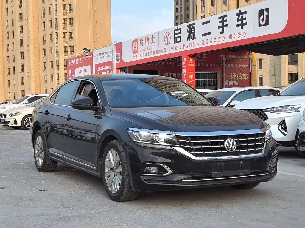 VOLKSWAGEN PASSAT 2021