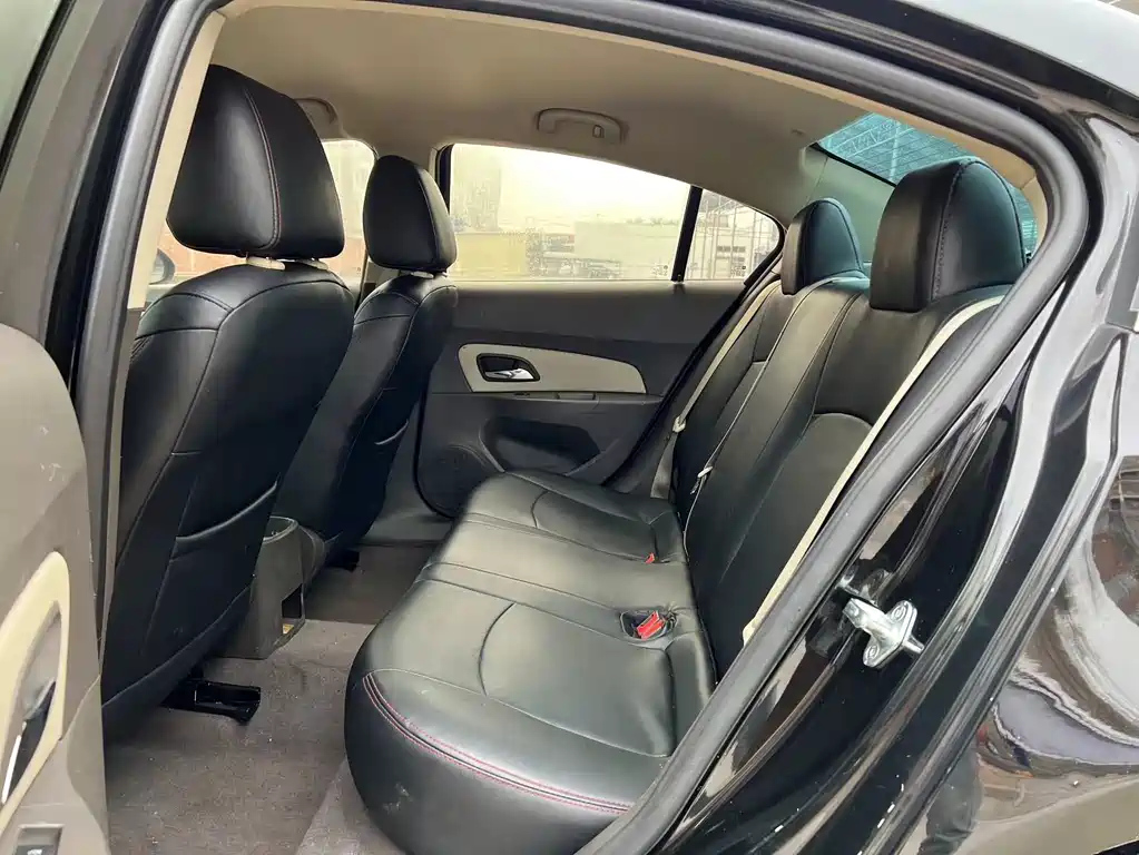 CHEVROLET CRUZE 2014
