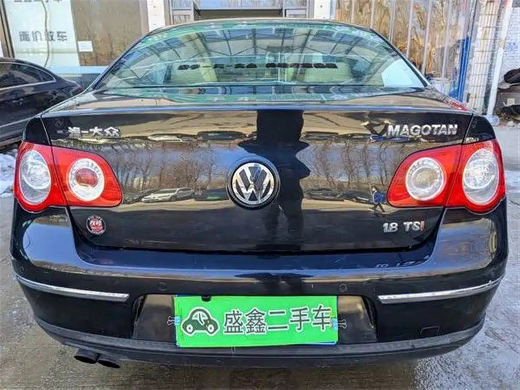 VOLKSWAGEN MAGOTAN 2008