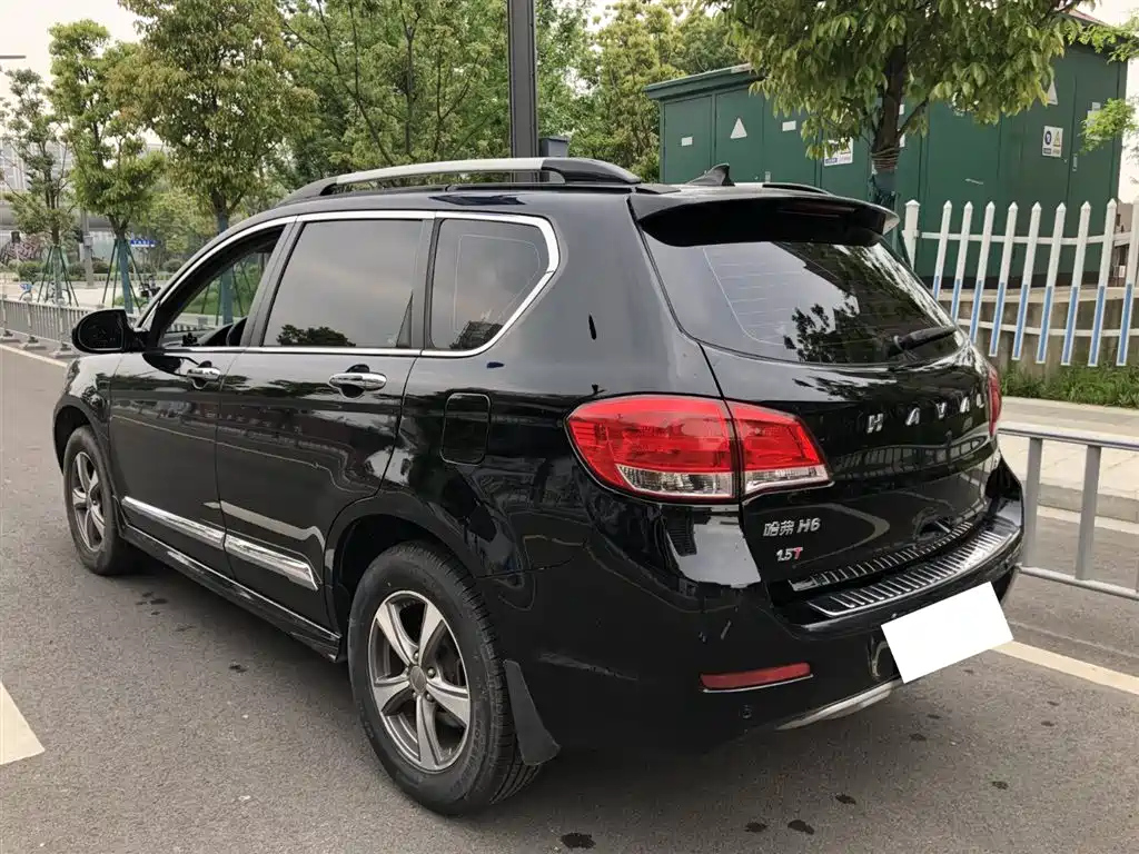 HAVAL H6 2015