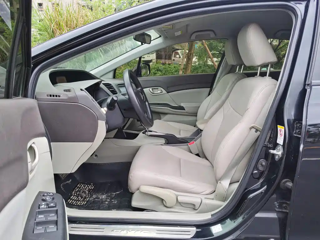 HONDA CIVIC 2014