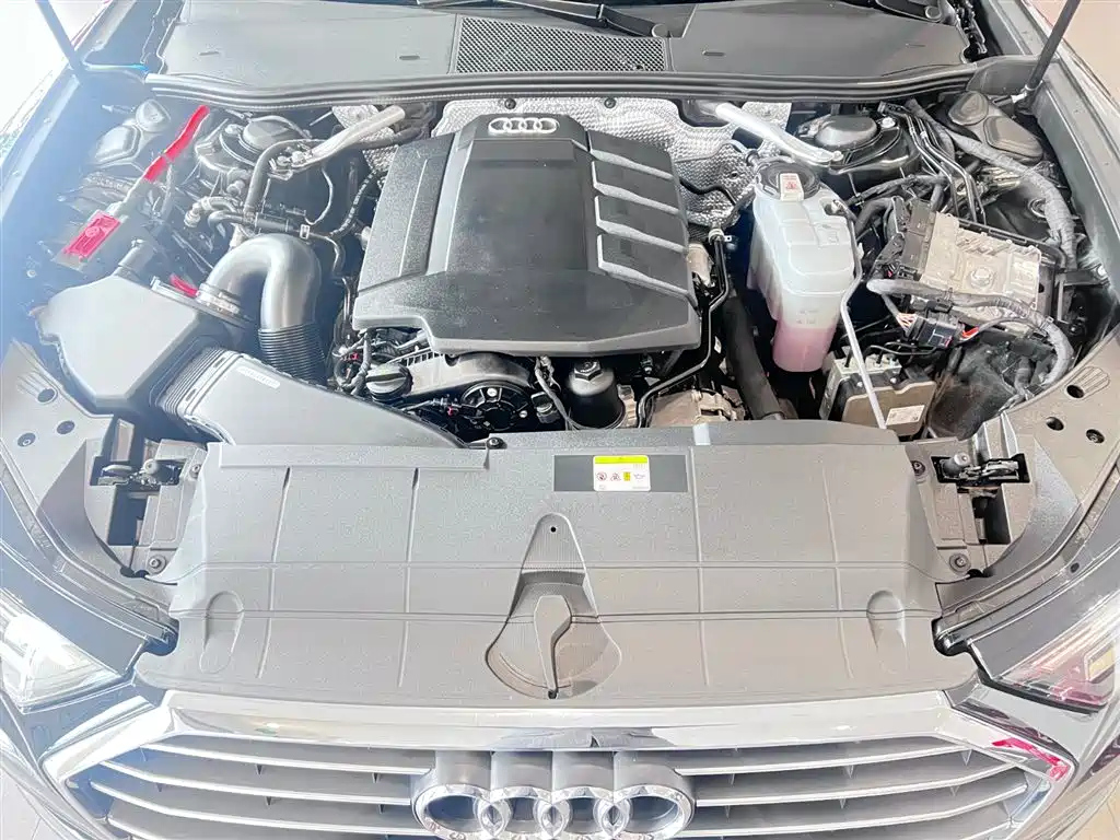 AUDI A6L 2021