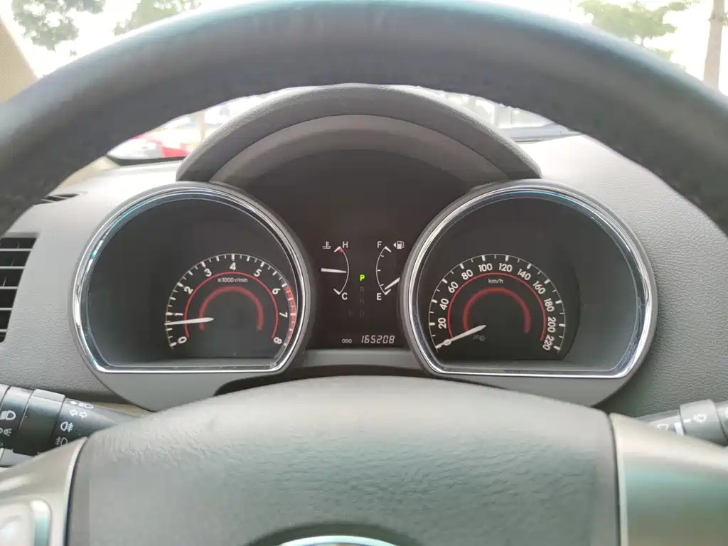 TOYOTA HIGHLANDER 2010