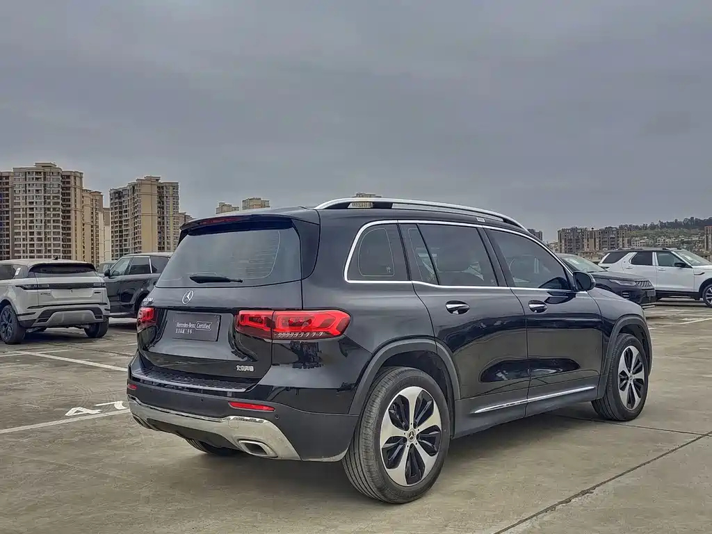 MERCEDES BENZ GLB 2022