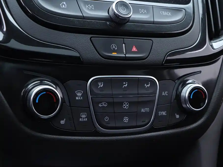 CHEVROLET EXPLORER 2021
