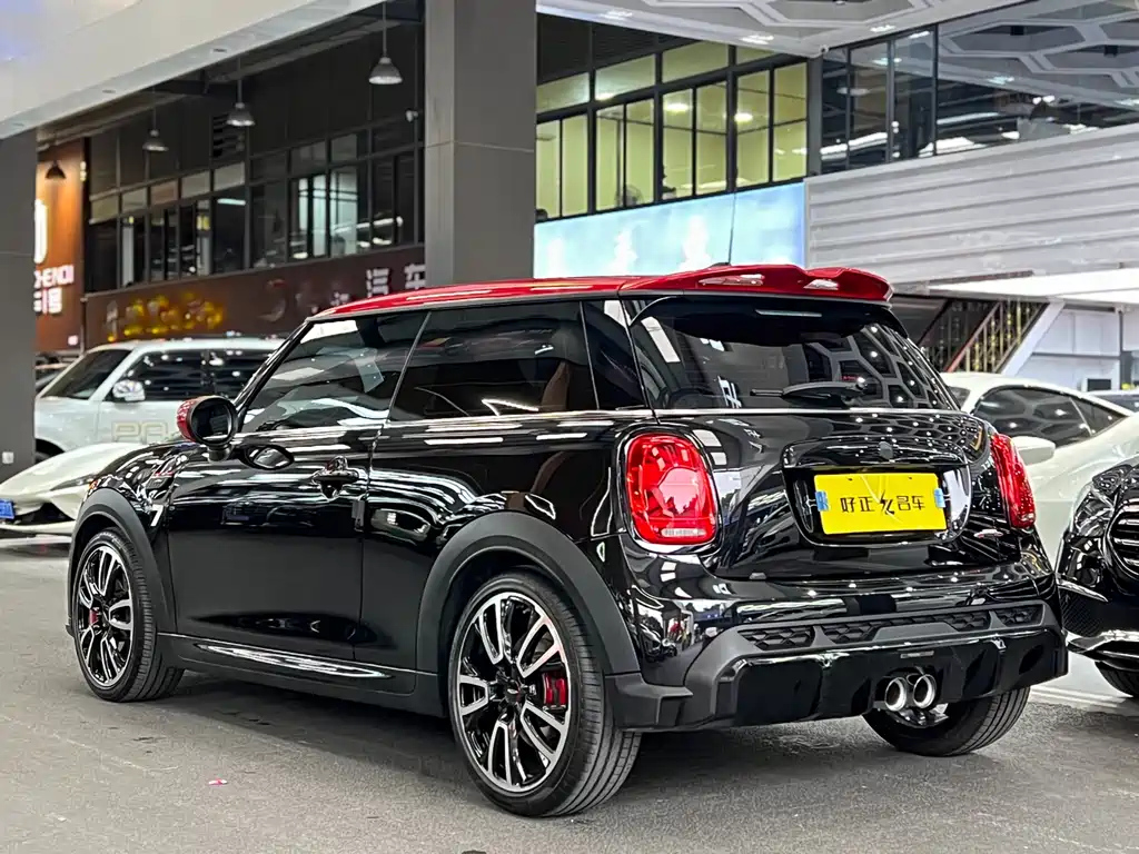 MINI JCW 2022